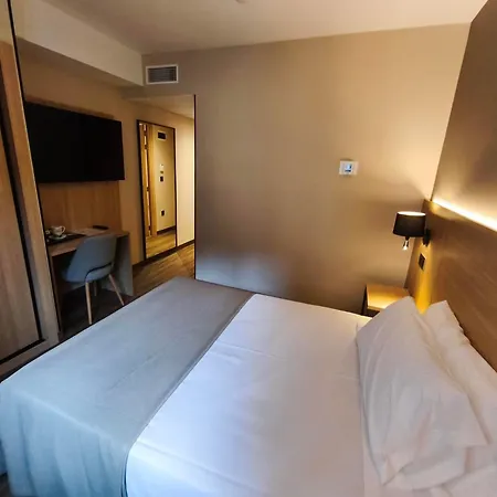 Hotell Sommos Benasque